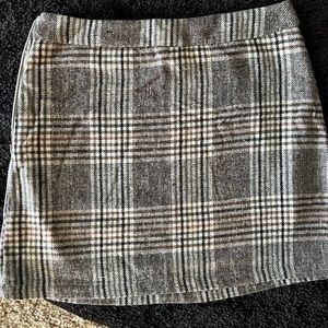 Plaid mini skirt